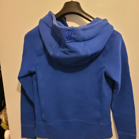Lululemon zip up jacket - Picture 2 of 3